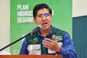 ANH dice que es “totalmente falsa” la versión de “gasolinazo encubierto” en Bolivia
