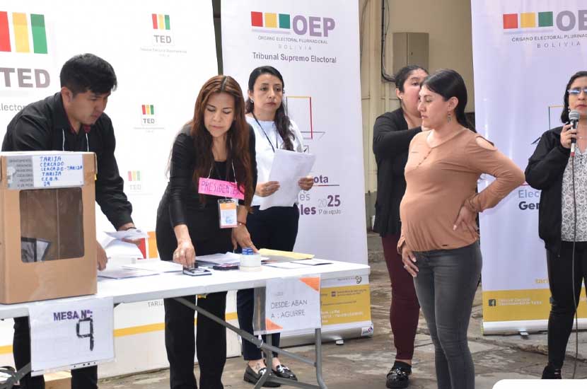 TED Tarija realizó simulacro de votación previo a la jornada electoral del domingo