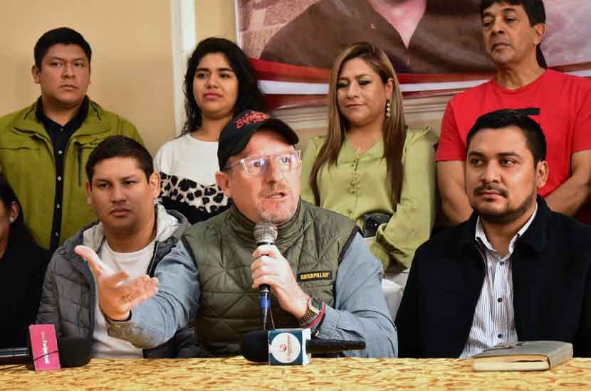 Adrián Oliva celebra victoria y llama a un “gran acuerdo” para Tarija